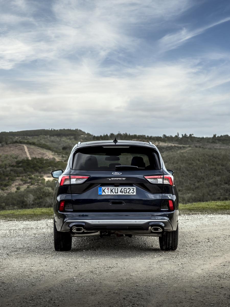  Ford Kuga Vignale EcoBlue Hybrid 2020 года  (EU) (фото 5 из 48)